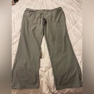 Lululemon men’s commission ABC golf pants size 44X32